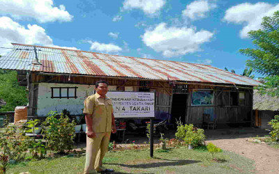 TEMA ‘BANGKIT BERSAMA'