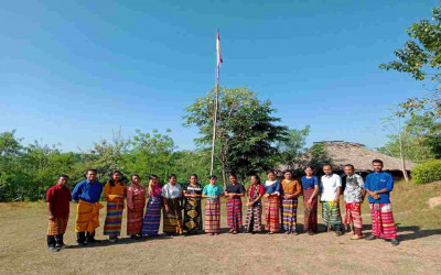 Semua Berpakaian Adat, Smanpatri Gelar Upacara Peringati Hardiknas Tahun 2022.